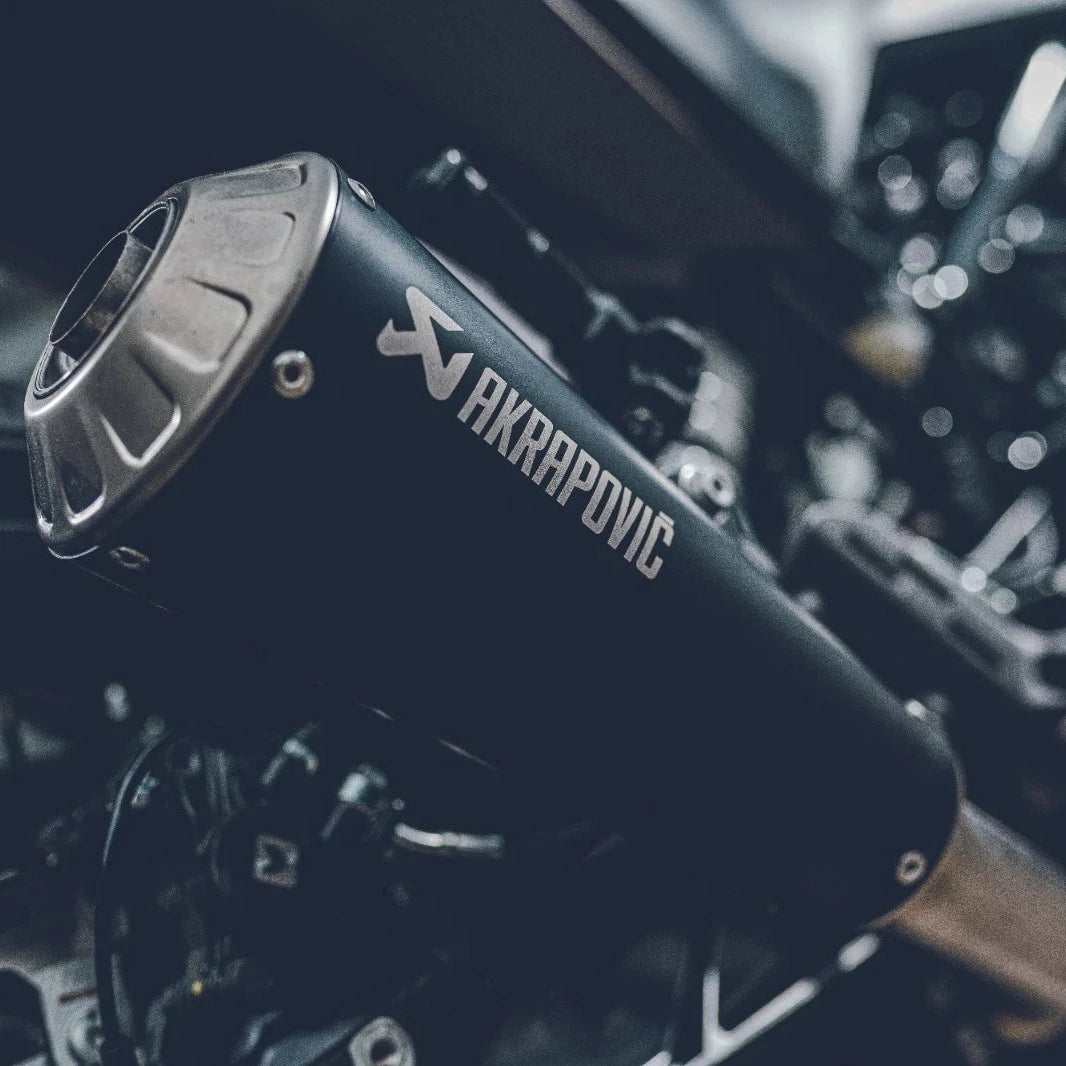 AKRAPOVIČ "SLIP-ON LINE" Svartpilen 125